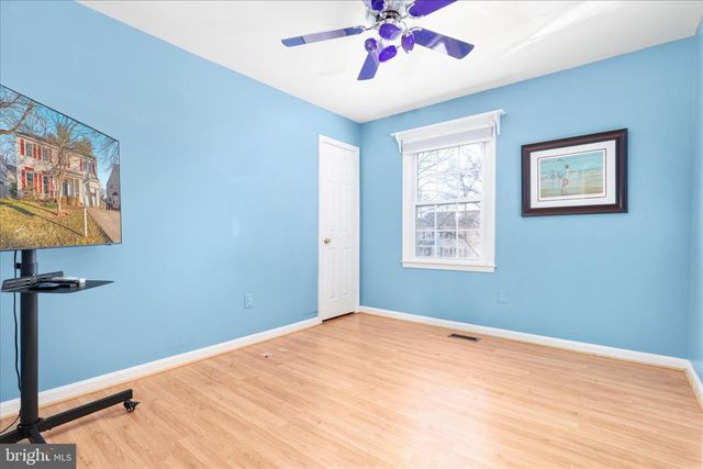 10283 CEDAR RIDGE DR, Manassas, VA 20110