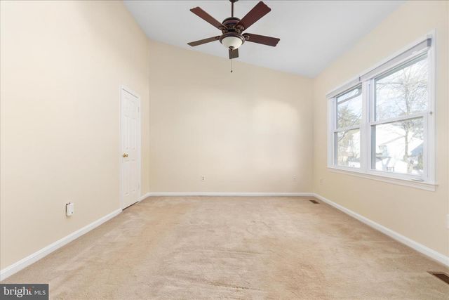 10283 CEDAR RIDGE DR, Manassas, VA 20110