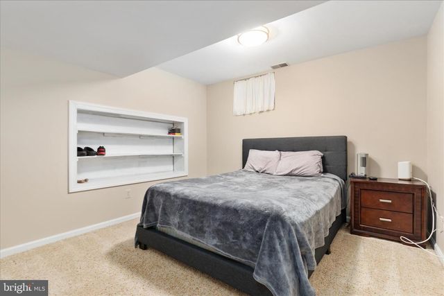 10283 CEDAR RIDGE DR, Manassas, VA 20110