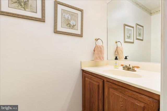 10283 CEDAR RIDGE DR, Manassas, VA 20110