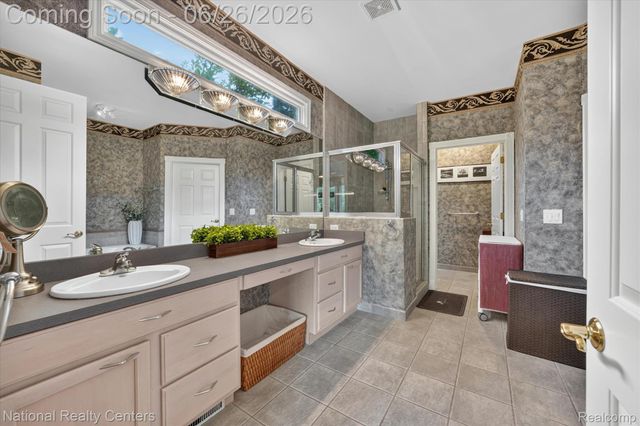 12257 Chandler Drive, Plymouth Charter Township, MI 48170