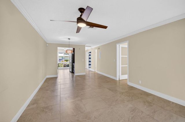 13740 Via Flora C, Delray Beach, FL 33484