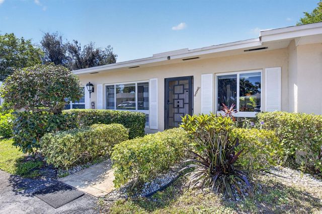 13740 Via Flora C, Delray Beach, FL 33484