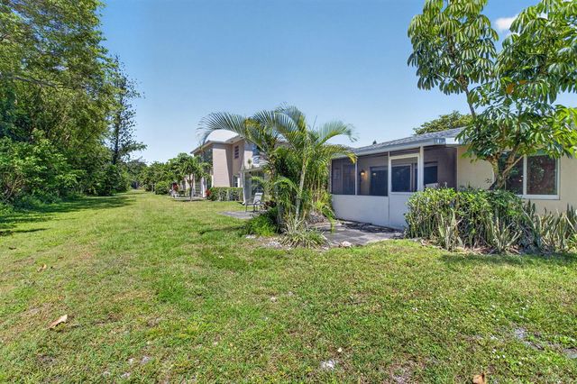 13740 Via Flora C, Delray Beach, FL 33484