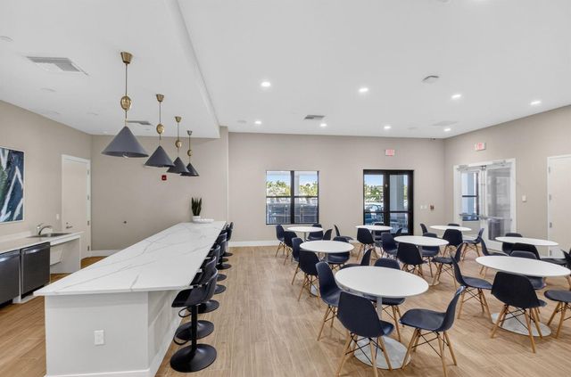 13740 Via Flora C, Delray Beach, FL 33484