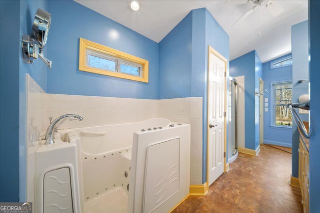 137 Meadow Wood Lane, Monroe, GA 30656