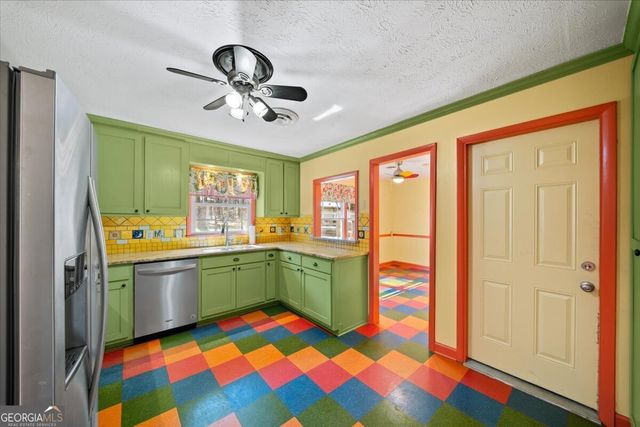 137 Meadow Wood Lane, Monroe, GA 30656