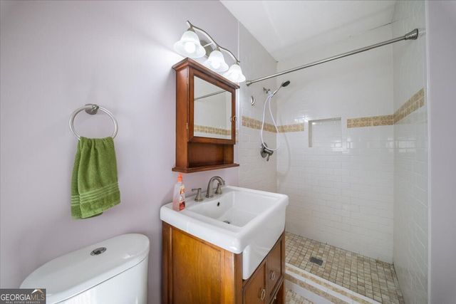 137 Meadow Wood Lane, Monroe, GA 30656