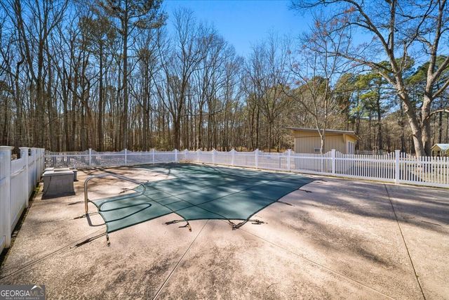 137 Meadow Wood Lane, Monroe, GA 30656