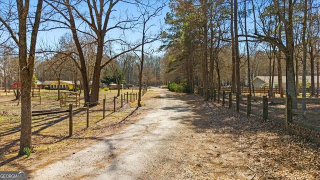 137 Meadow Wood Lane, Monroe, GA 30656