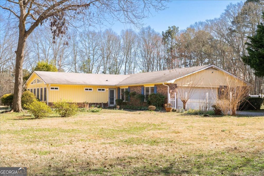 137 Meadow Wood Lane, Monroe, GA 30656