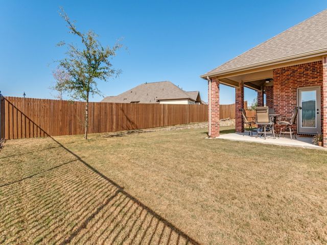 1855 Overcup Court, Waxahachie, TX 75165