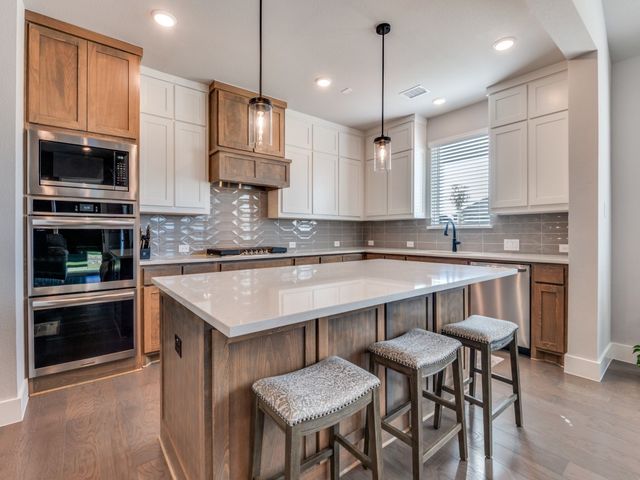 1855 Overcup Court, Waxahachie, TX 75165