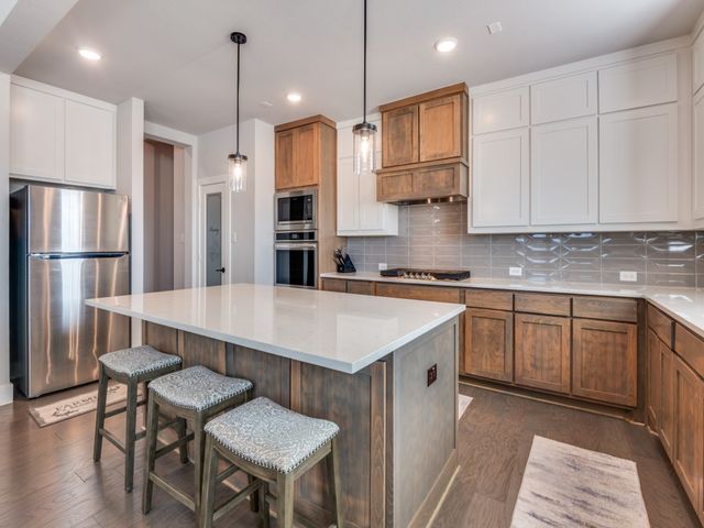 1855 Overcup Court, Waxahachie, TX 75165