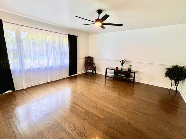 5315 W Portage AVENUE, Milwaukee, WI 53223