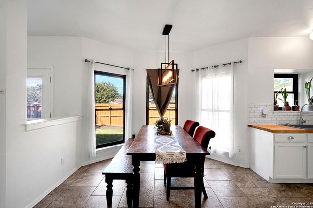 13107 Burgundy Pt, San Antonio, TX 78217