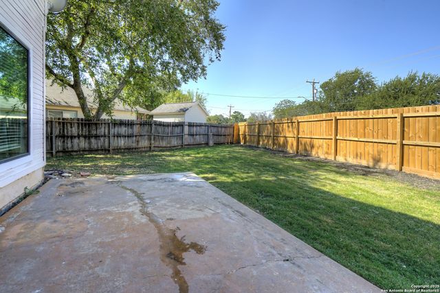 13107 Burgundy Pt, San Antonio, TX 78217