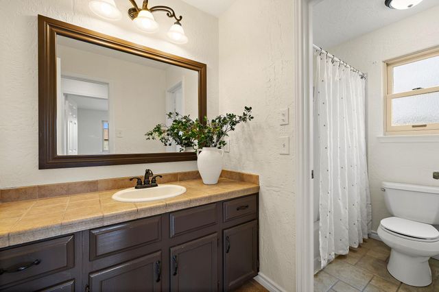 9002 Bancroft TRL, Austin, TX 78729