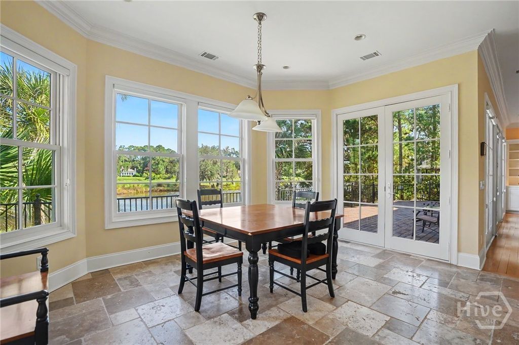 Image 10 of property listing at 29 Captains Crossing, Savannah, GA 31411
