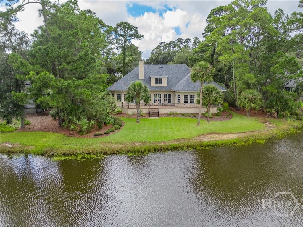 Image 3 of property listing at 29 Captains Crossing, Savannah, GA 31411
