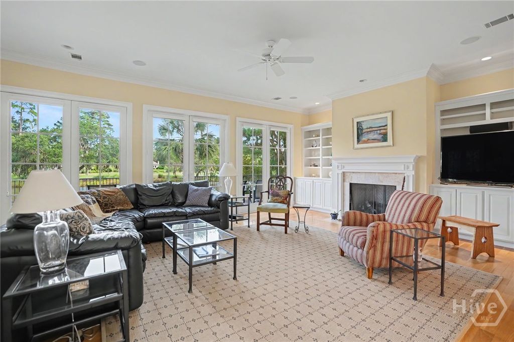Image 4 of property listing at 29 Captains Crossing, Savannah, GA 31411