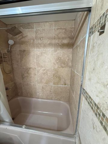 22 GOLFS EDGE B, West Palm Beach, FL 33417
