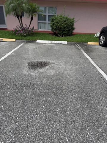 22 GOLFS EDGE B, West Palm Beach, FL 33417