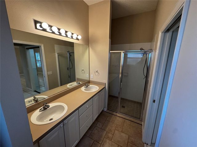 101 COSTA MESA DRIVE, Lady Lake, FL 32159