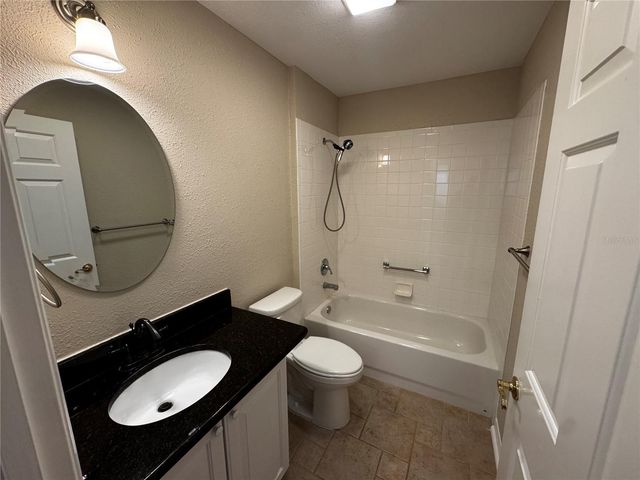 101 COSTA MESA DRIVE, Lady Lake, FL 32159