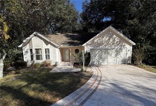 101 COSTA MESA DRIVE, Lady Lake, FL 32159