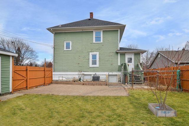 128 E Blair Street, West Chicago, IL 60185