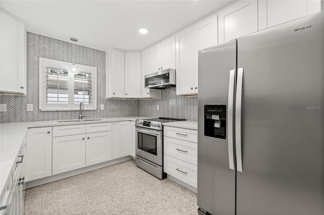 1540 SAN ROY DRIVE, Dunedin, FL 34698