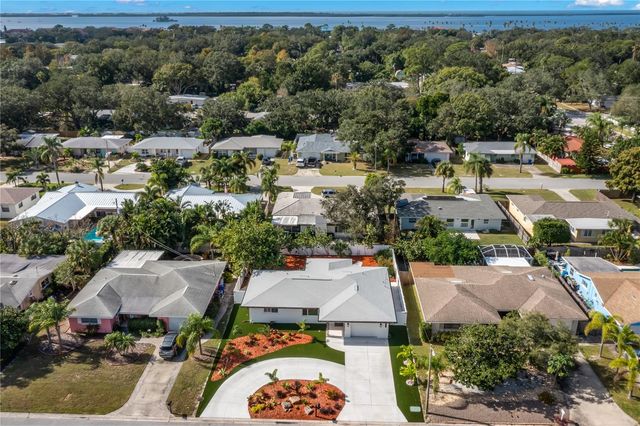 1540 SAN ROY DRIVE, Dunedin, FL 34698