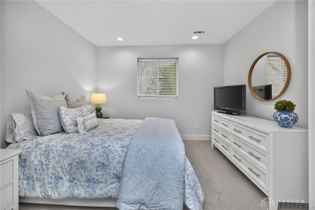 7240 Rita Lane, Madeira, OH 45243