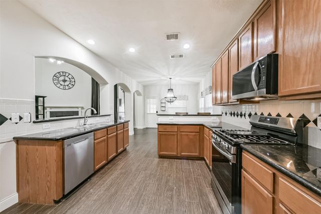 2206 Comal Springs Drive, Deer Park, TX 77536