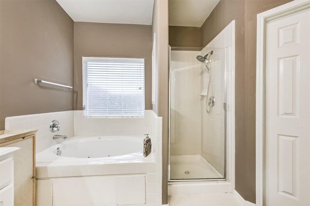 2206 Comal Springs Drive, Deer Park, TX 77536