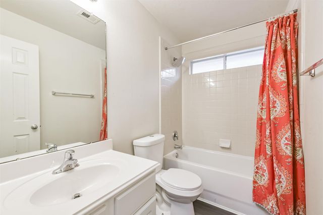 2206 Comal Springs Drive, Deer Park, TX 77536