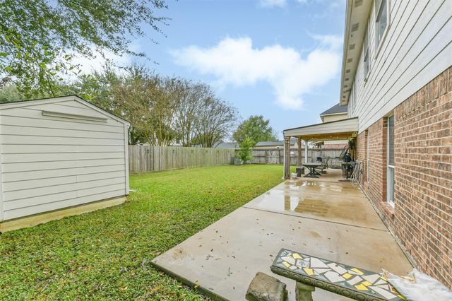 2206 Comal Springs Drive, Deer Park, TX 77536
