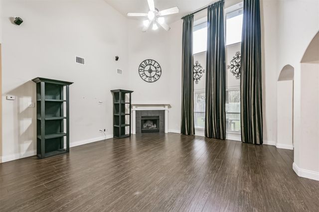 2206 Comal Springs Drive, Deer Park, TX 77536