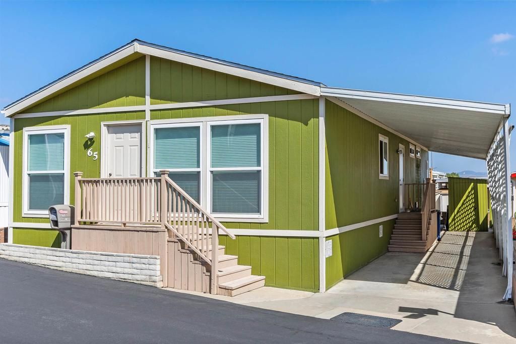 65 Hummingbird Lane, Oceanside, CA 92057