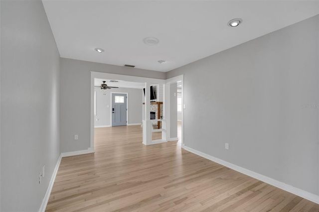 1235 14TH STREET N, St Petersburg, FL 33705