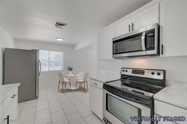 1716 Pacific Street, Las Vegas, NV 89104