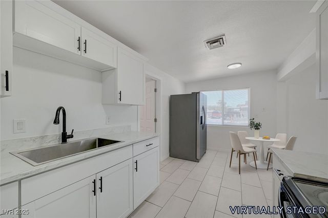 1716 Pacific Street, Las Vegas, NV 89104