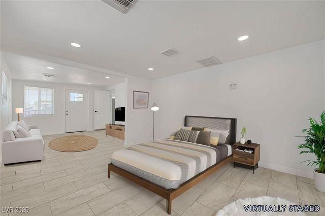 1716 Pacific Street, Las Vegas, NV 89104