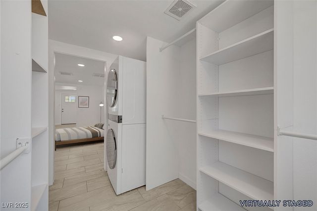 1716 Pacific Street, Las Vegas, NV 89104