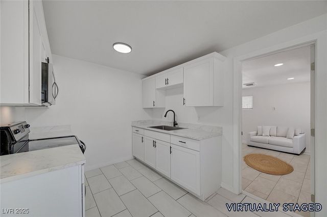 1716 Pacific Street, Las Vegas, NV 89104