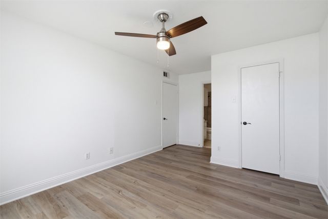 2505 Wedglea Drive 114, Dallas, TX 75211