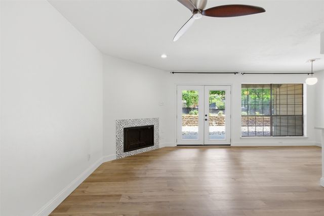 2505 Wedglea Drive 114, Dallas, TX 75211