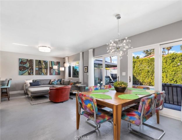 610 S Calle Palo Fierro, Palm Springs, CA 92264