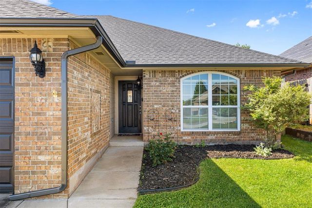 12786 SE 19th Street, Choctaw, OK 73020